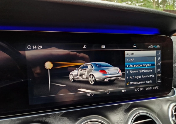 Mercedes-Benz Klasa E cena 149900 przebieg: 103000, rok produkcji 2019 z Włocławek małe 742
